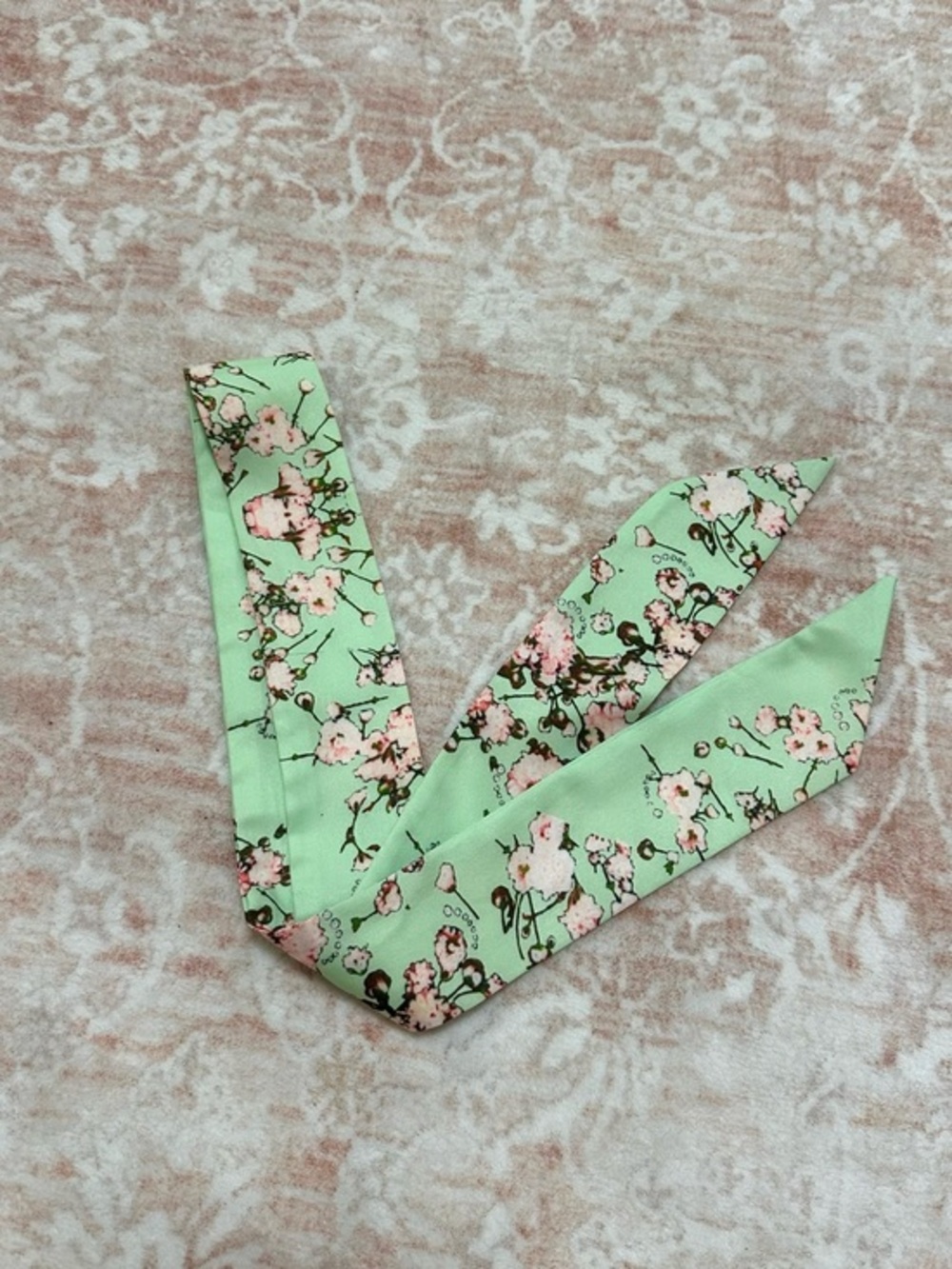 NEW 🌸 Satin Floral Twilly Scarf Tie